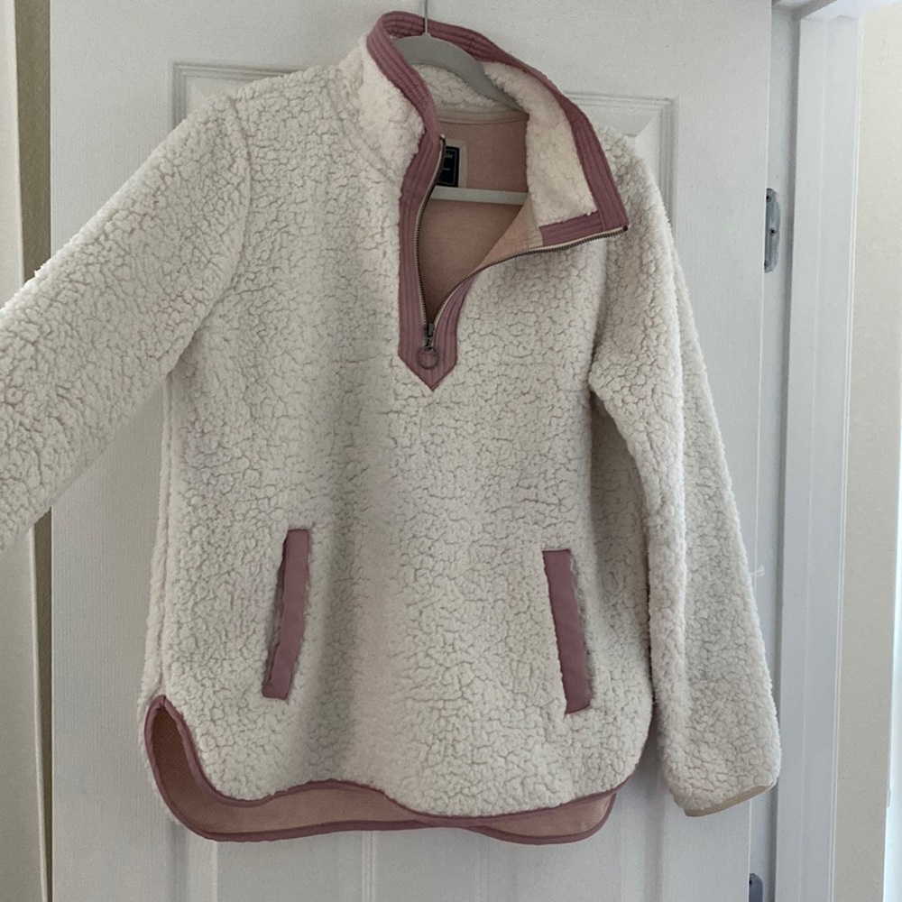 Abercrombie Sherpa pull over